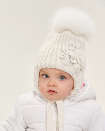 Nikola.25ПЄ (Hat with ties)