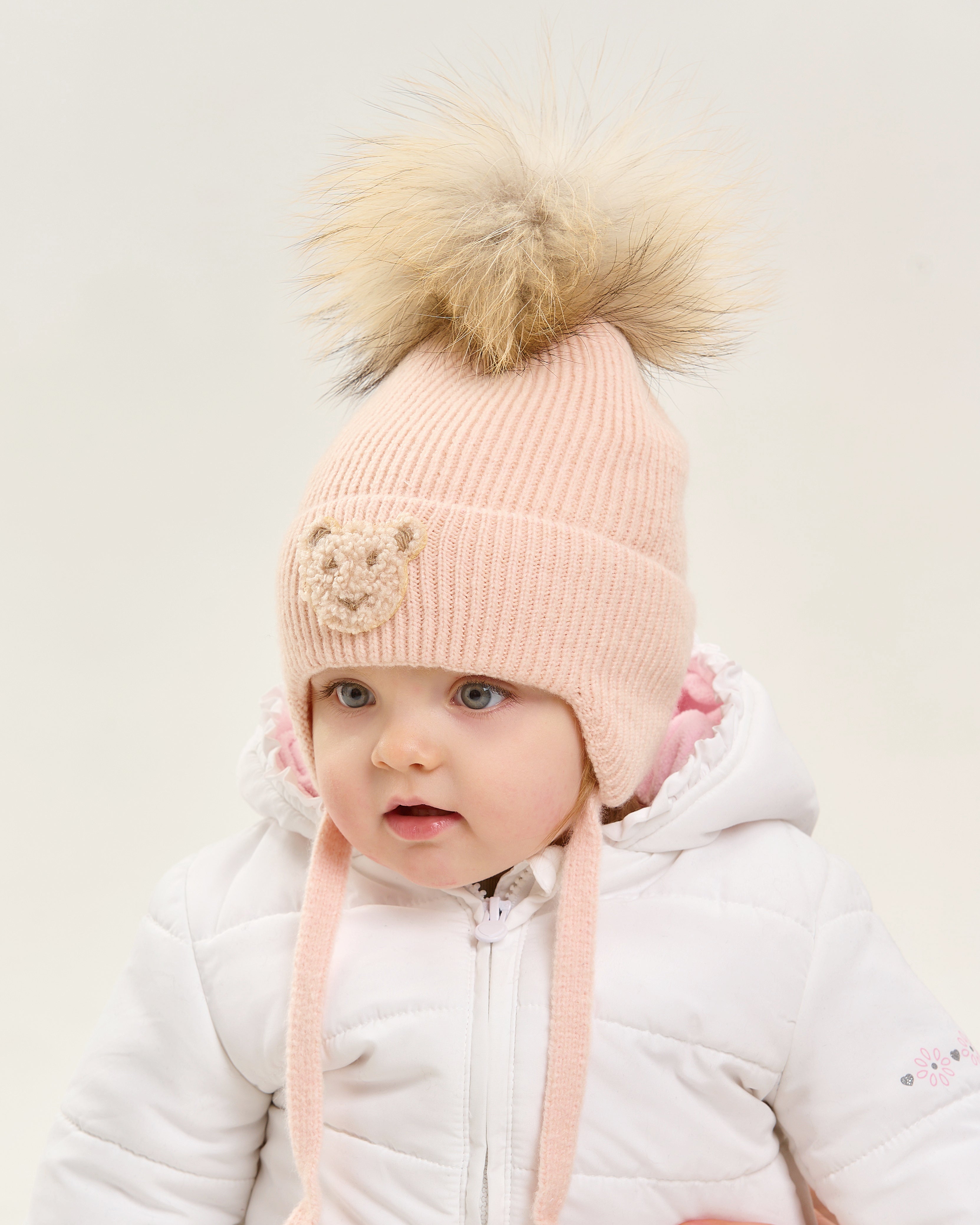 Nikola.47ПЄ (Шапка на завʼязках)