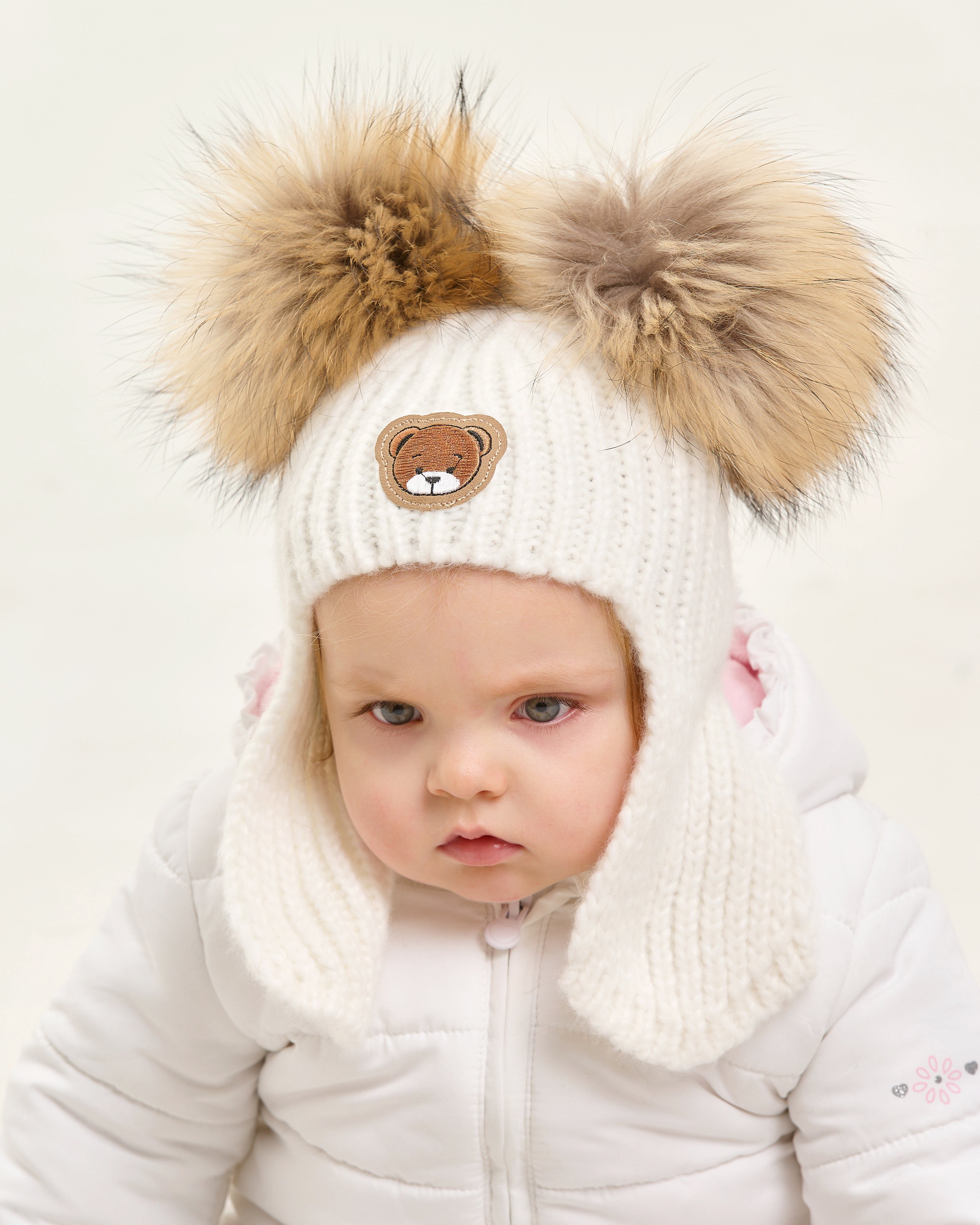 Nikola.04ПЄ (Hat with ties)