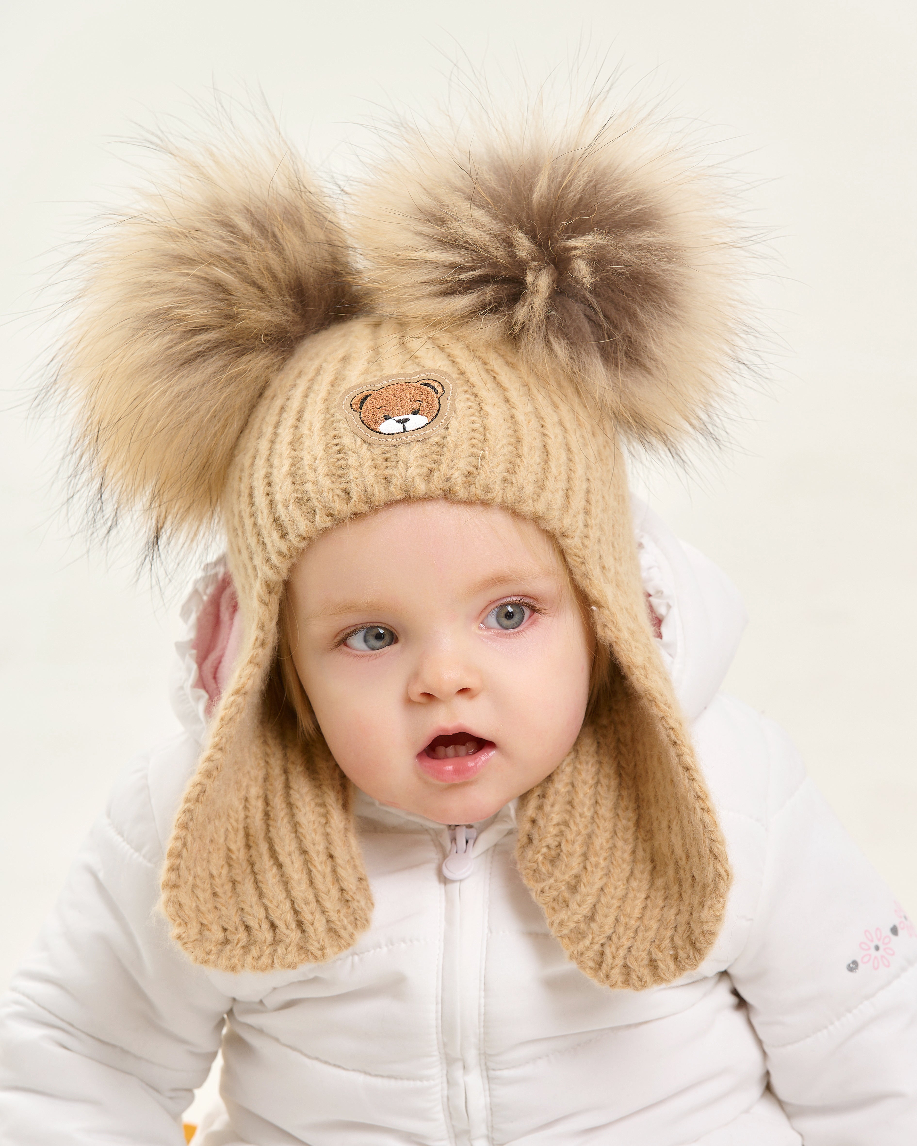 Nikola.04ПЄ (Hat with ties)