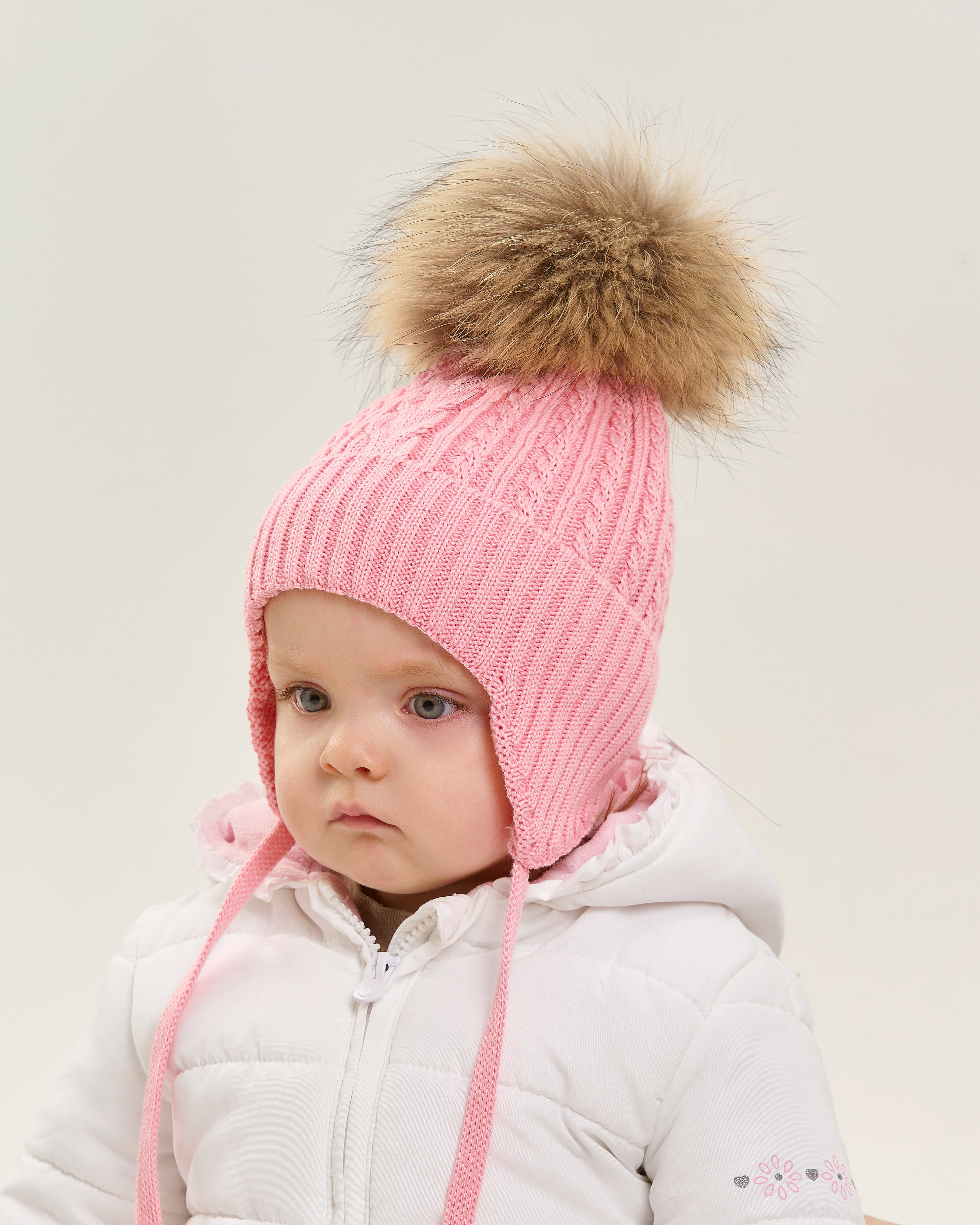 Nikola.45ПЄ (Hat with ties)