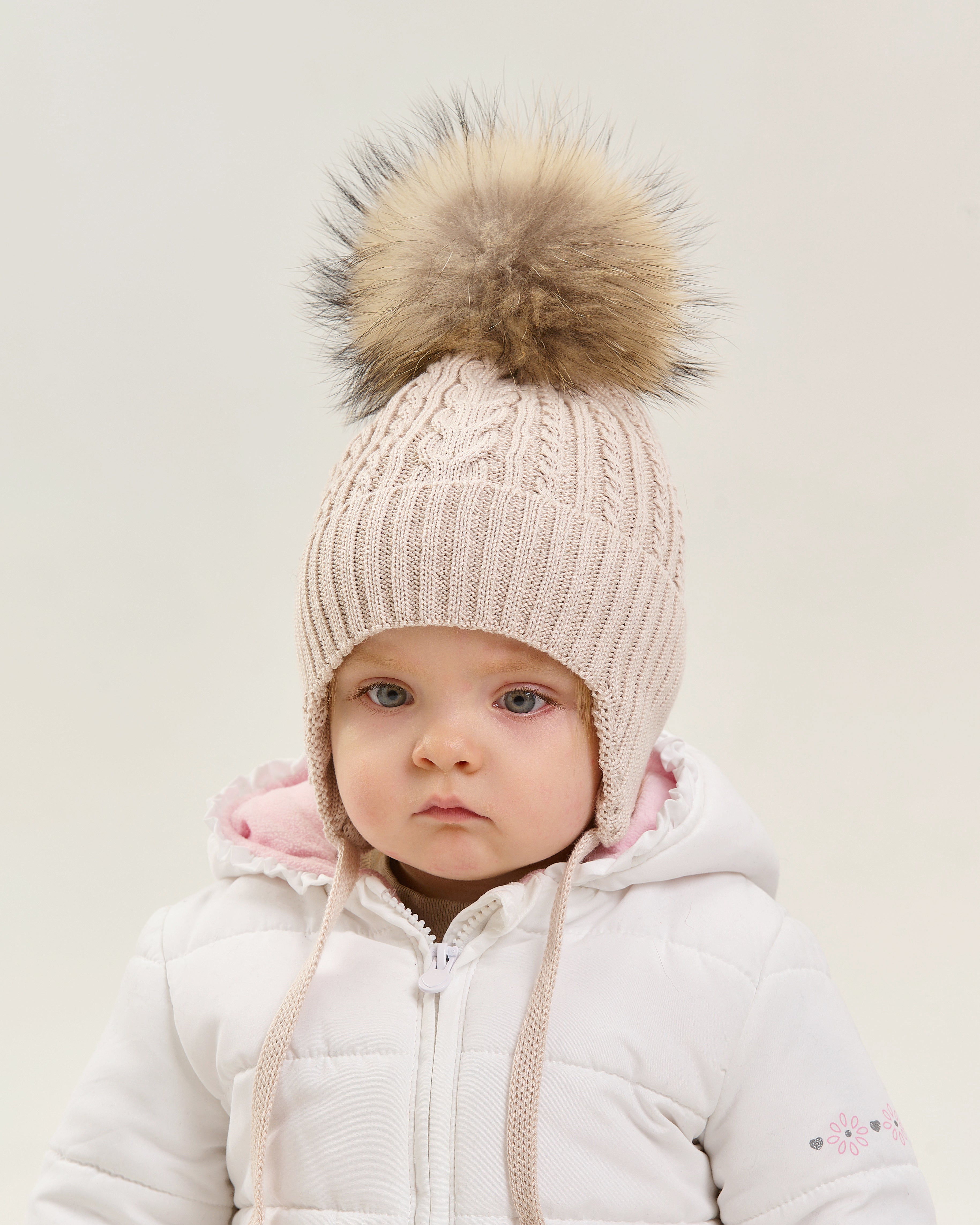 Nikola.45ПЄ (Hat with ties)