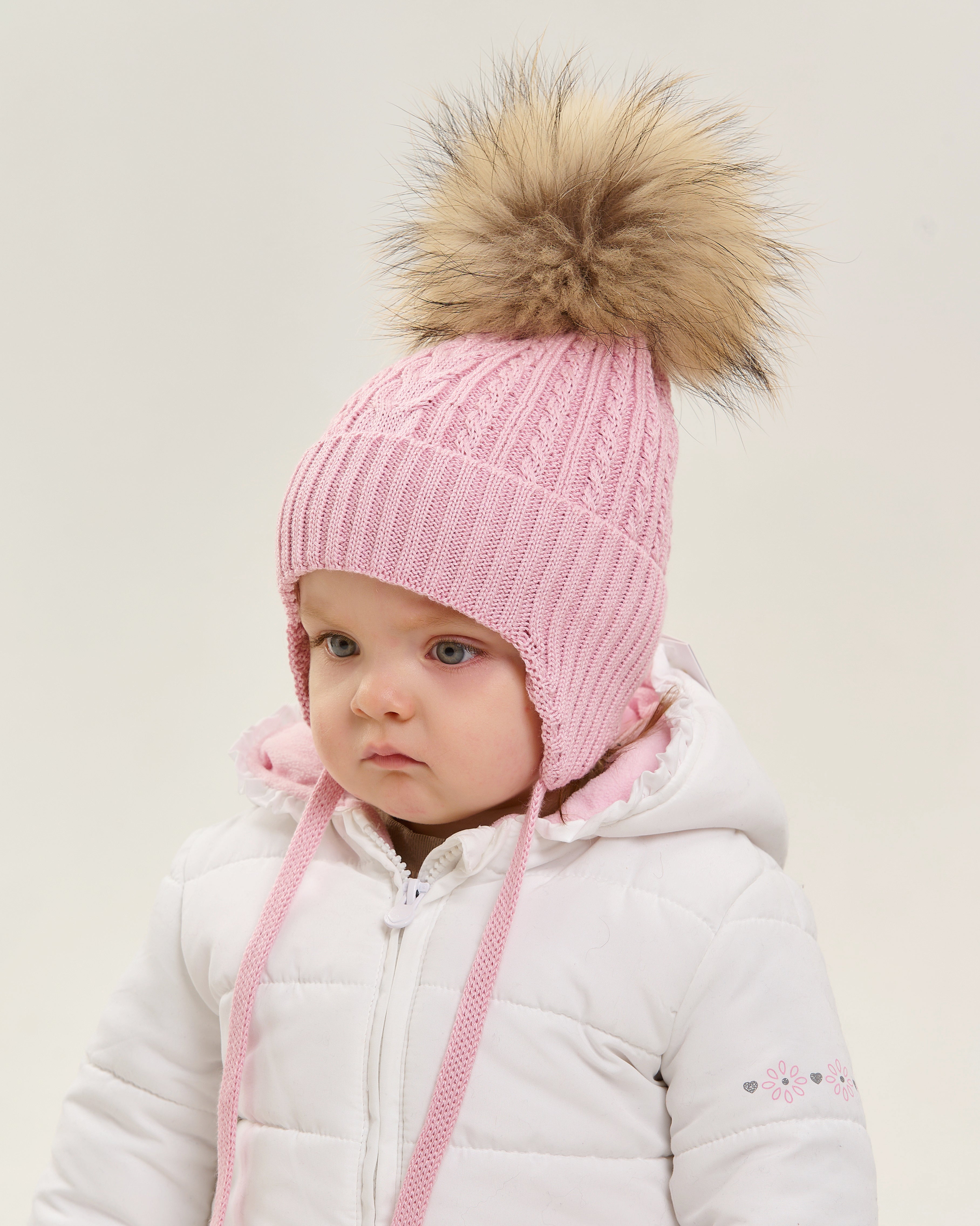 Nikola.45ПЄ (Hat with ties)