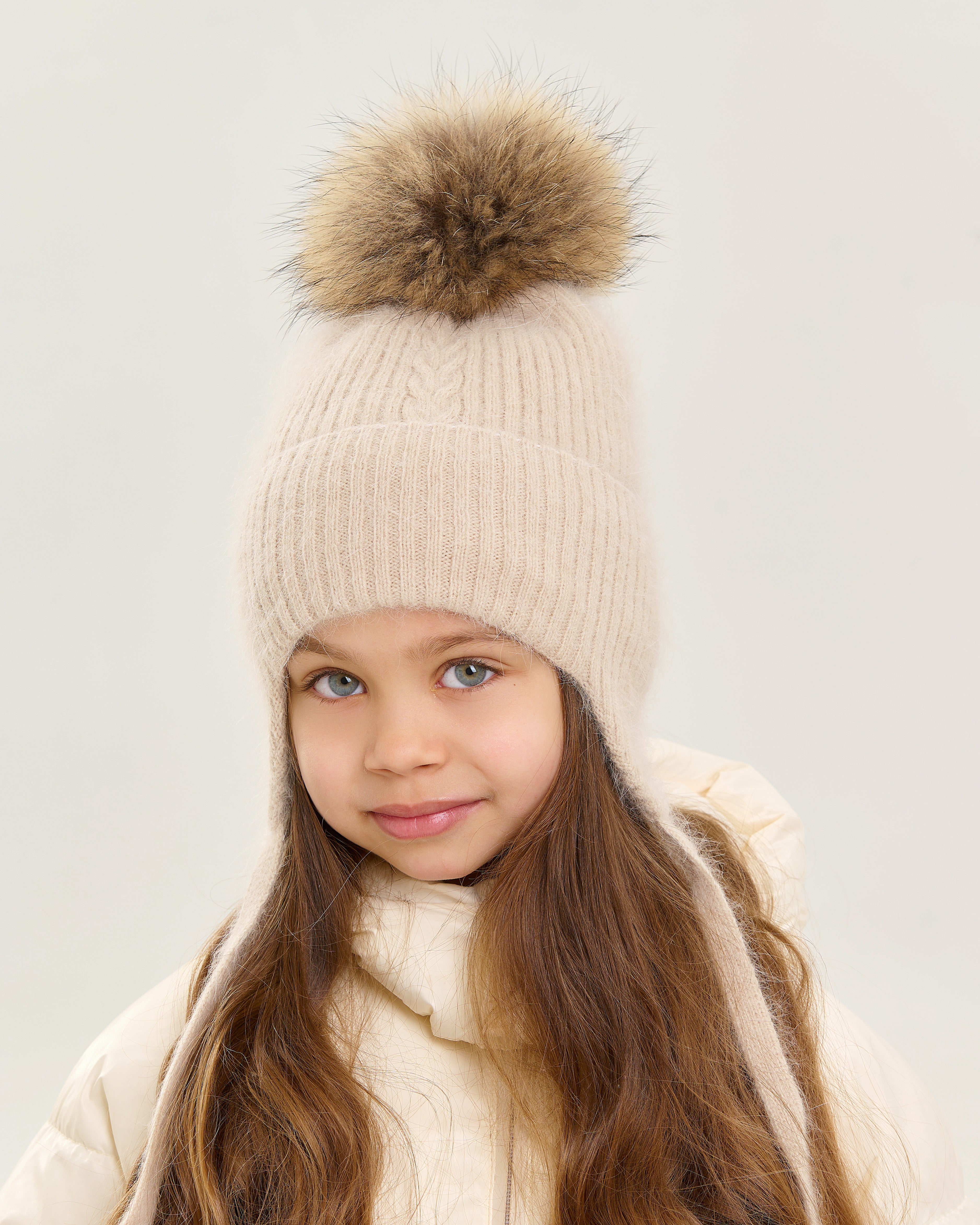 Nikola.43ПЄ (Hat with ties)