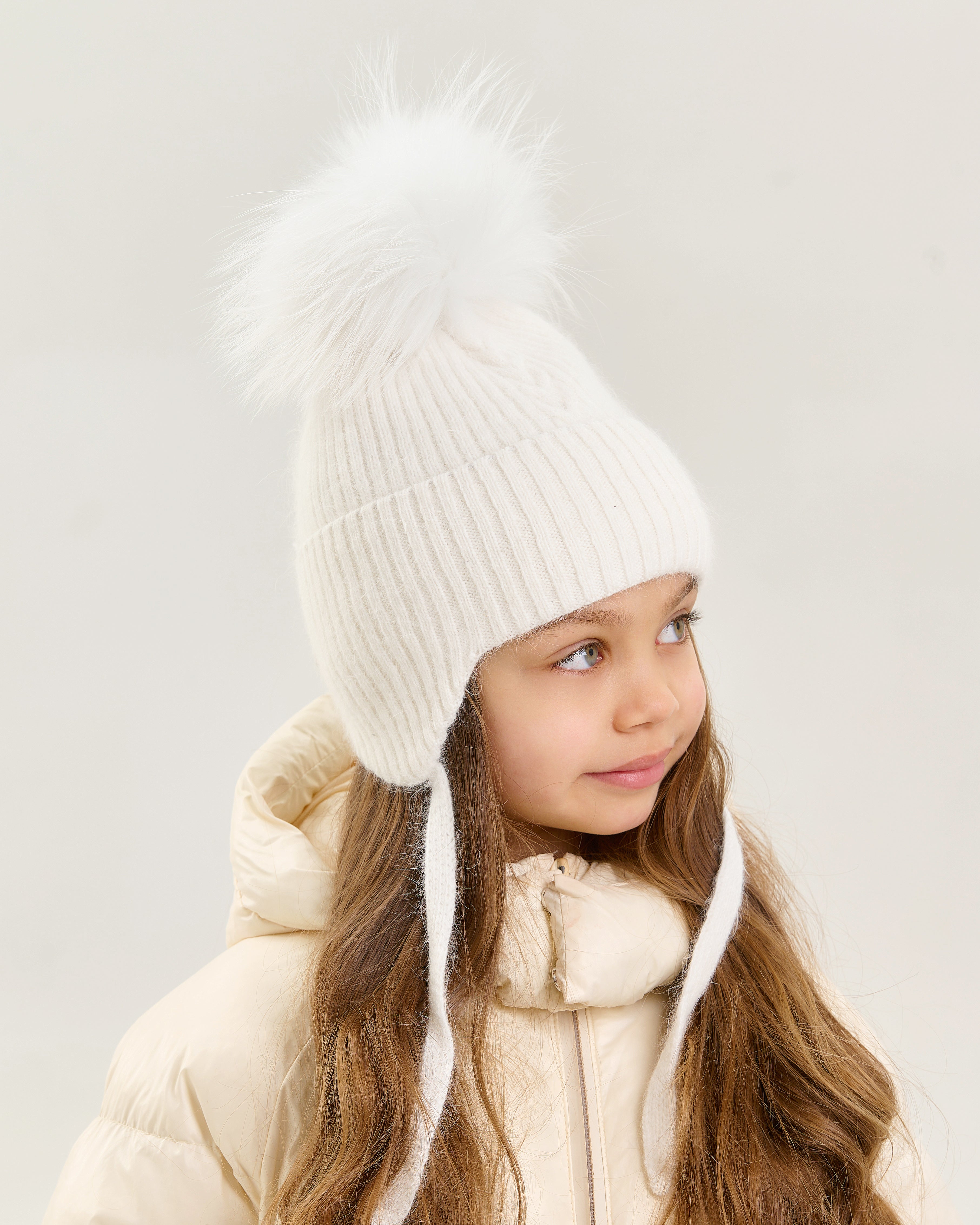 Nikola.43ПЄ (Hat with ties)